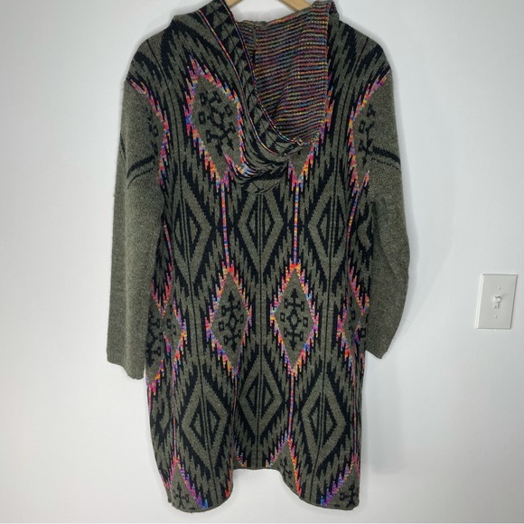 Creation •M• long hooded Aztec colorful wool blend single button cardigan - Picture 8 of 10